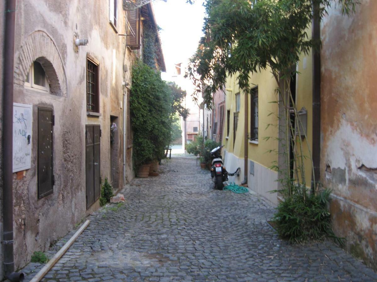 B&B Si Sta Bene Ostia Antica Exterior photo